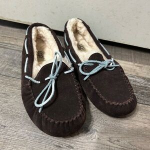 UGG Dakota Dark Brown‎ & blue laces Suede Moccasin Slippers